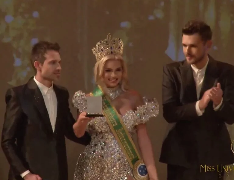 Fabiano Biazon, Thalita Zampirolli e Mateus Ahlert Coroação